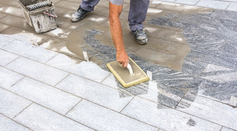 Professional gutter cleaning in Gayville, SD